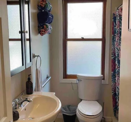 1 Bedroom + Office *